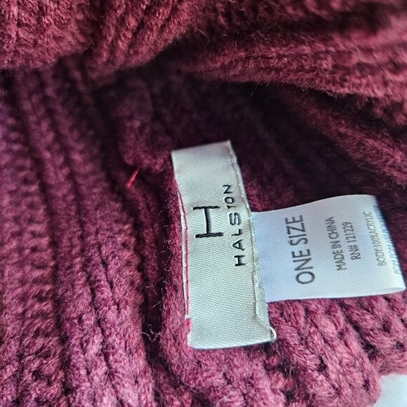 Halston knitted beanie with pom pom.  Womens.  One size. Burgundy - Picture 3 of 3